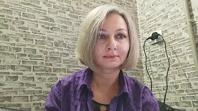 EdithManning online show from 02-03-25, 06:34