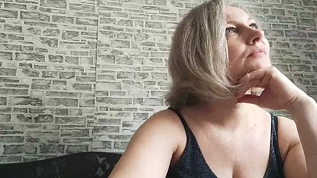 EdithManning online show from 03-03-25, 09:22