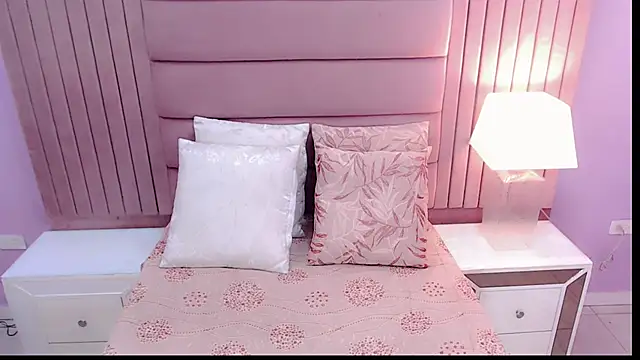 SexyValeriaa online show from 01-09-25, 12:41