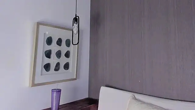 Snapshot of DRACARYSS_ chatting on 02-24-25, 01:10 DRACARYSS online show from 02-24-25, 01:10