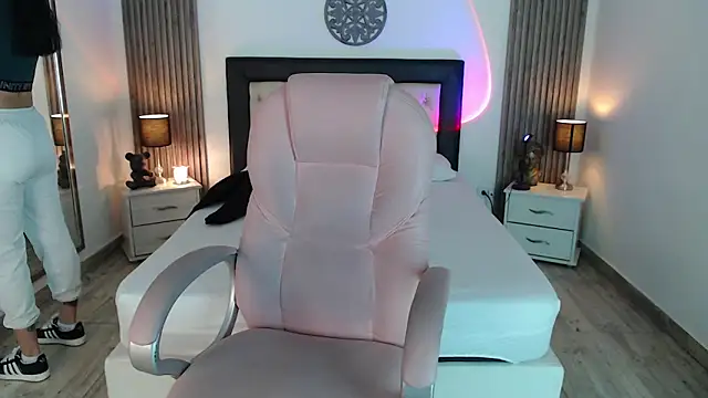 Sam mansson66 online show from 02-17-25, 12:05