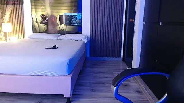 Sam mansson66 online show from 11-19-25, 03:12