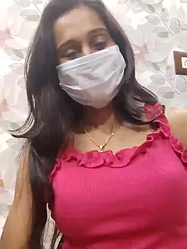 Snapshot of Oleevia chatting on 12-18-24, 11:56 Oleevia online show from 12-18-24, 11:56