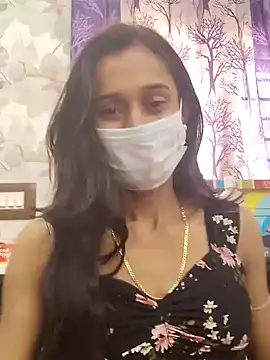 Snapshot of Oleevia chatting on 12-22-24, 05:01 Oleevia online show from 12-22-24, 05:01