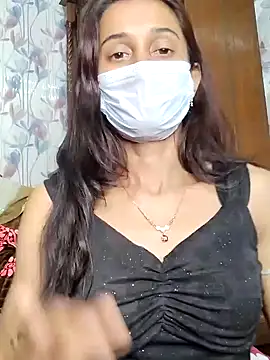 Snapshot of Oleevia chatting on 02-01-25, 06:19 Oleevia online show from 02-01-25, 06:19