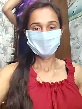 Snapshot of Oleevia chatting on 02-28-25, 11:36 Oleevia online show from 02-28-25, 11:36