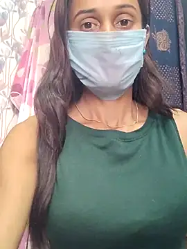 Snapshot of Oleevia chatting on 03-23-25, 06:47 Oleevia online show from 03-23-25, 06:47