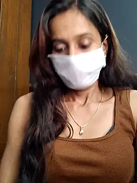 Snapshot of Oleevia chatting on 09-09-25, 09:09 Oleevia online show from 09-09-25, 09:09