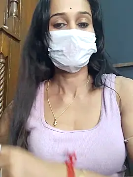 Snapshot of Oleevia chatting on 12-19-25, 08:32 Oleevia online show from 12-19-25, 08:32