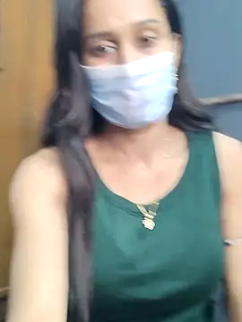 Snapshot of Oleevia chatting on 01-13-26, 08:52 Oleevia online show from 01-13-26, 08:52