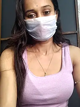 Snapshot of Oleevia chatting on 02-20-26, 09:21 Oleevia online show from 02-20-26, 09:21