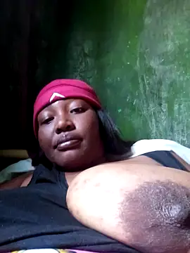 Snapshot of chubbydoll122 chatting on 09-11-25, 10:26 chubbydoll122 online show from 09-11-25, 10:26