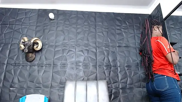 Hanna Fox 69 online show from 12-02-25, 04:46