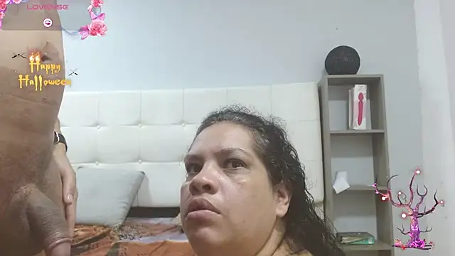 Candy and Jh0n online show from 10-09-25, 01:25