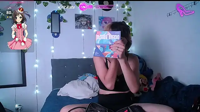 Snapshot of Caitlynwheler chatting on 02-16-25, 01:05 Caitlynwheler online show from 02-16-25, 01:05