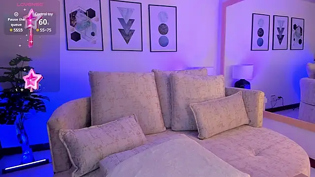 CattleyaScaly online show from 12-10-24, 07:54