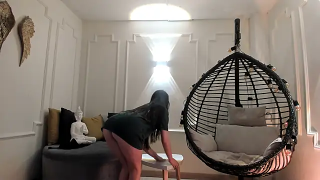 Snapshot of Megga_Bluee chatting on 01-16-25, 01:58 Megga Bluee online show from 01-16-25, 01:58