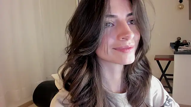 Snapshot of Megga_Bluee chatting on 09-23-25, 08:34 Megga Bluee online show from 09-23-25, 08:34