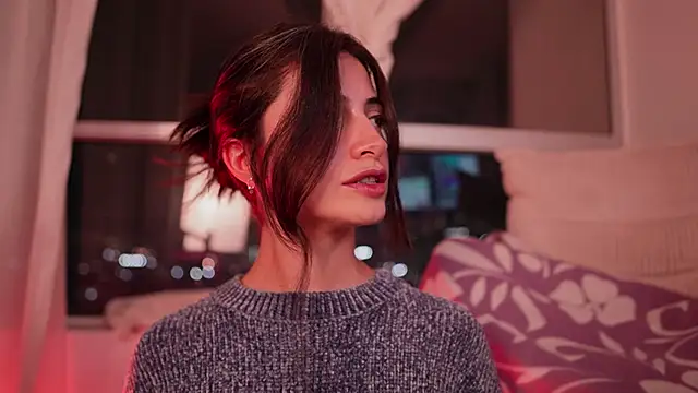 Snapshot of Megga_Bluee chatting on 12-15-25, 11:53 Megga Bluee online show from 12-15-25, 11:53