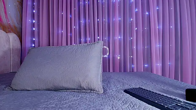 mia stanfort online show from 02-21-26, 07:15