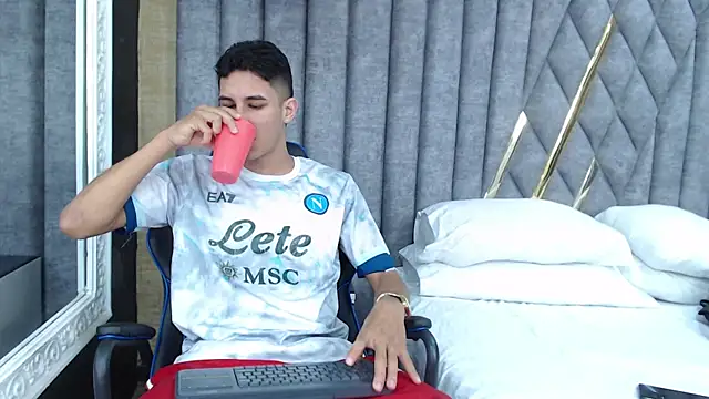 JakeMoxley online show from 01-30-25, 01:42