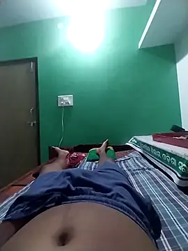 Snapshot of sudhastriper chatting on 10-16-25, 06:31 sudhastriper online show from 10-16-25, 06:31