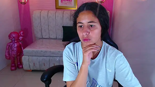 Snapshot of paris_sub1_ chatting on 09-10-25, 12:49 paris sub1 online show from 09-10-25, 12:49