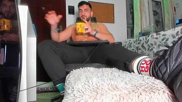 Snapshot of welcometo_hell chatting on 12-02-25, 11:45 welcometo hell online show from 12-02-25, 11:45