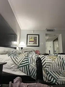 Snapshot of Backshort11 chatting on 02-22-25, 06:50 Backshort11 online show from 02-22-25, 06:50