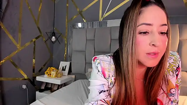 Snapshot of AliceSteel12 chatting on 09-17-25, 10:11 AliceSteel12 online show from 09-17-25, 10:11