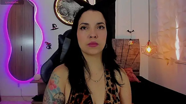 tatiana sc online show from 10-15-25, 01:22