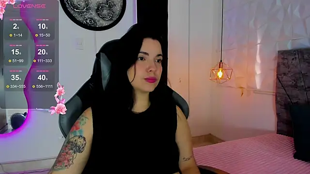 tatiana sc online show from 11-04-25, 01:32