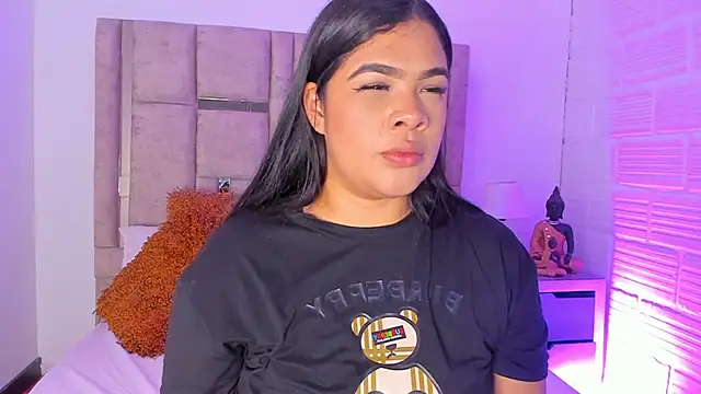 EmmaBecket2 online show from 10-26-25, 03:34