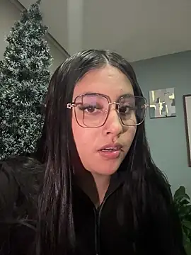 Annie9  online show from 12-20-25, 03:57