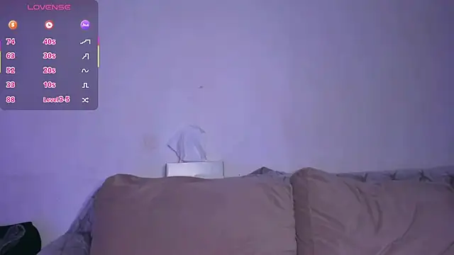 Snapshot of AdellaLoveX chatting on 07-18-26, 05:00 AdellaLoveX online show from 07-18-26, 05:00