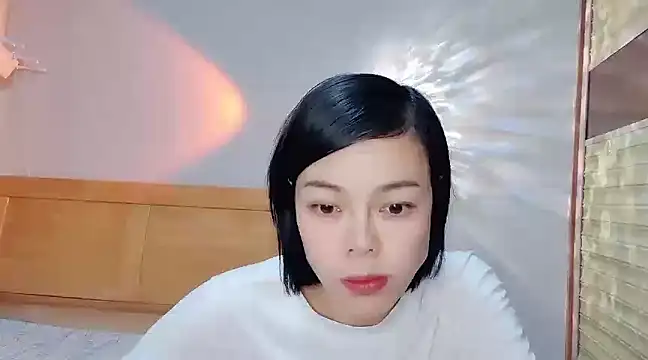 Linda-LL online show from 01-28-25, 12:22