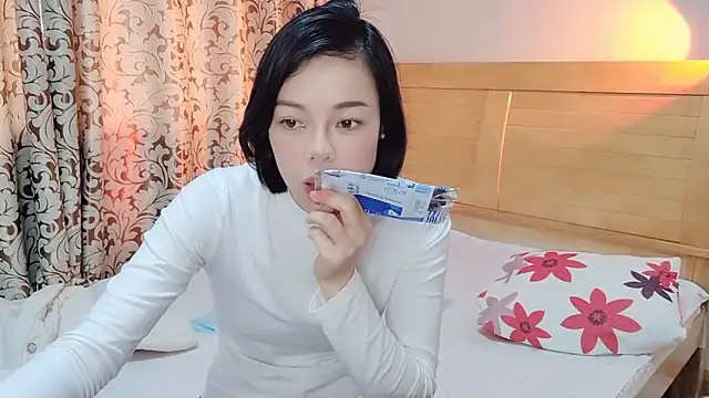 Linda-LL online show from 03-01-25, 05:52