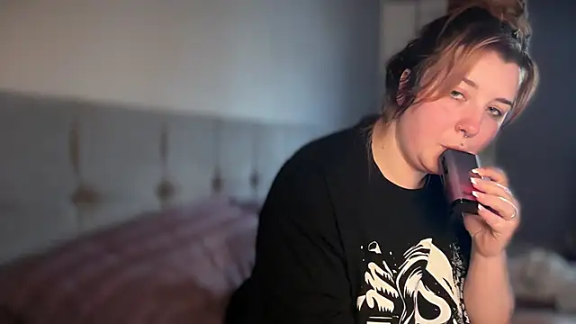 Curvy Rosie99 online show from 04-16-26, 03:57