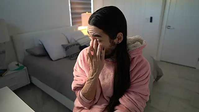 Snapshot of Your_Ice_cream chatting on 03-14-25, 12:29 Your Ice cream online show from 03-14-25, 12:29