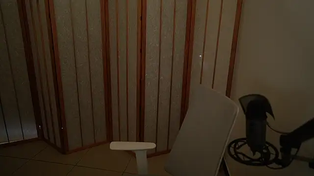 Snapshot of Your_Ice_cream chatting on 09-21-25, 02:08 Your Ice cream online show from 09-21-25, 02:08