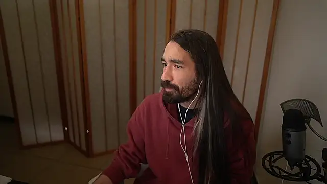 Snapshot of Your_Ice_cream chatting on 10-07-25, 02:14 Your Ice cream online show from 10-07-25, 02:14