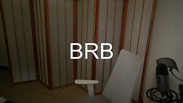 Snapshot of Your_Ice_cream chatting on 10-09-25, 02:26 Your Ice cream online show from 10-09-25, 02:26