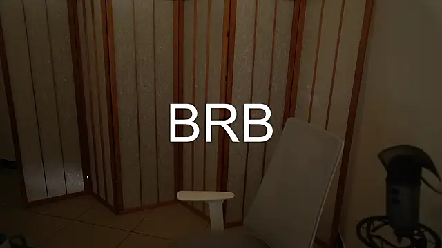 Snapshot of Your_Ice_cream chatting on 10-22-25, 02:39 Your Ice cream online show from 10-22-25, 02:39