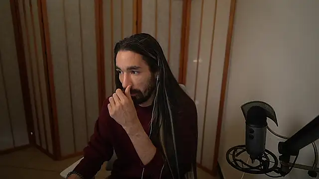 Snapshot of Your_Ice_cream chatting on 11-04-25, 02:38 Your Ice cream online show from 11-04-25, 02:38