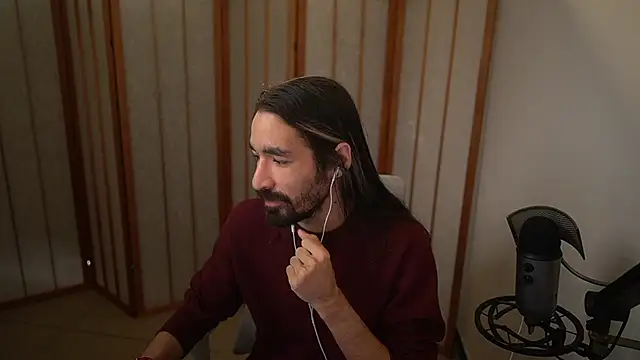 Snapshot of Your_Ice_cream chatting on 11-05-25, 02:50 Your Ice cream online show from 11-05-25, 02:50