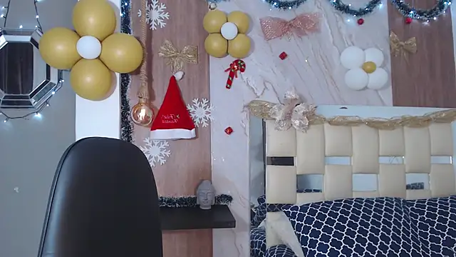 Snapshot of hera_divine chatting on 11-28-25, 09:06 hera divine online show from 11-28-25, 09:06