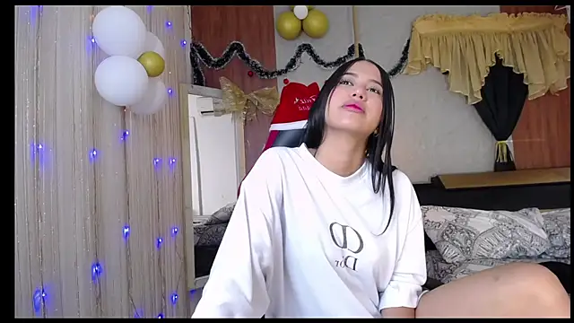 hera divine online show from 12-22-25, 07:55