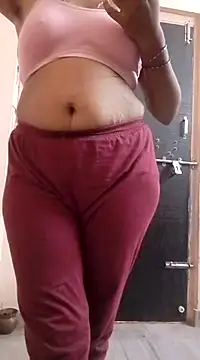 Snapshot of sneha_telugu_girl chatting on 02-20-25, 03:56 sneha telugu girl online show from 02-20-25, 03:56