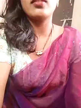 Snapshot of sneha_telugu_girl chatting on 11-19-25, 04:23 sneha telugu girl online show from 11-19-25, 04:23