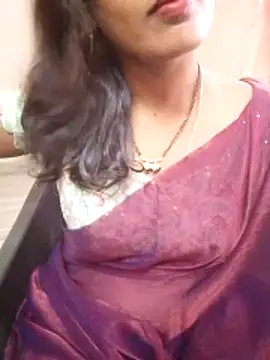 Snapshot of sneha_telugu_girl chatting on 11-20-25, 05:07 sneha telugu girl online show from 11-20-25, 05:07